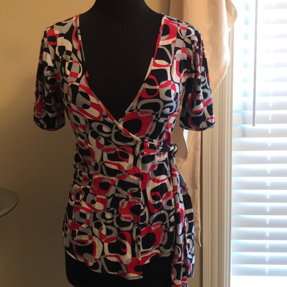 Tempo Paris wrap top